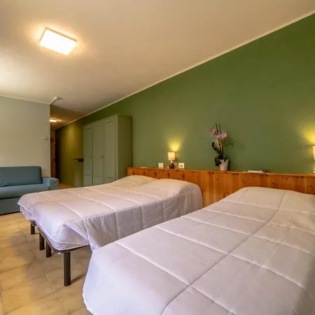 Hotel Ristorante Perret Valgrisenche Esterno foto