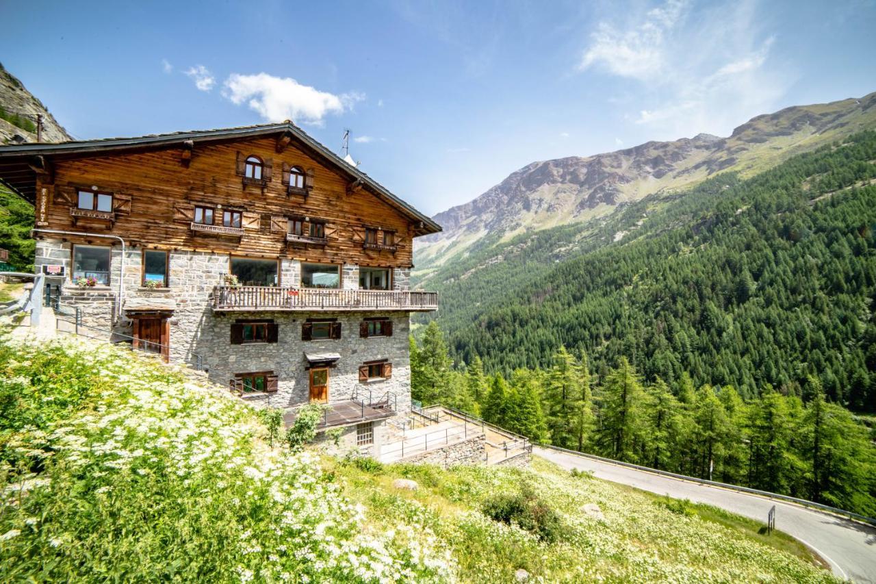 Hotel&restaurant Perret - Mountain People Hotel 2*