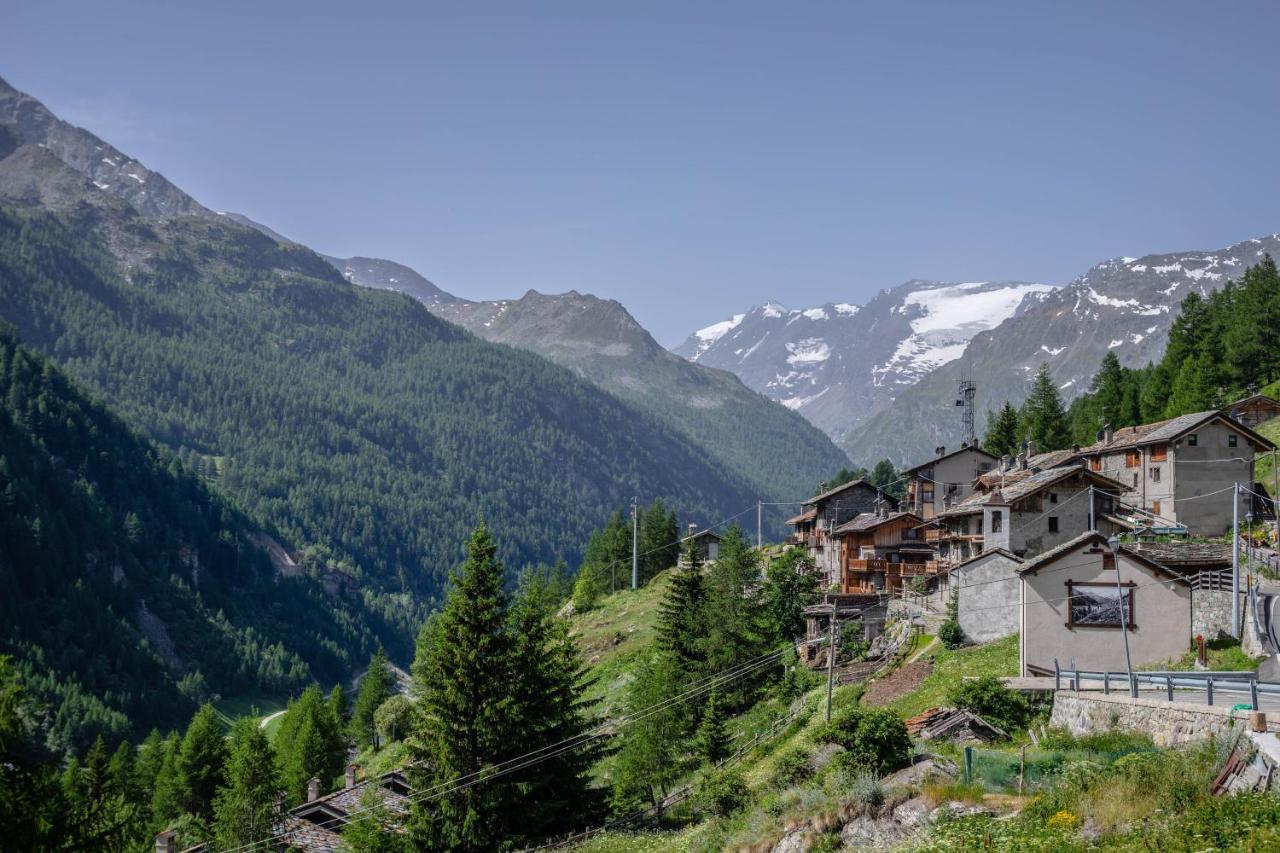 Hotel Hotel&restaurant Perret - Mountain People Valgrisenche