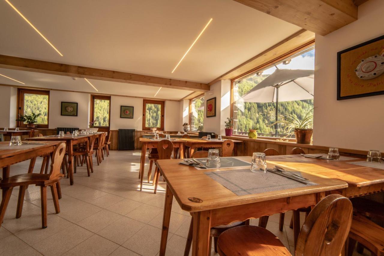 Hotel&restaurant Perret - Mountain People