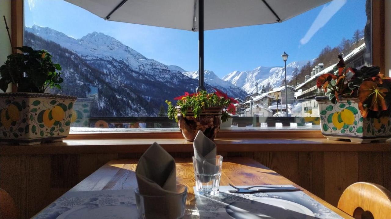 Hotel & Restaurant Perret - Mountain People 2*